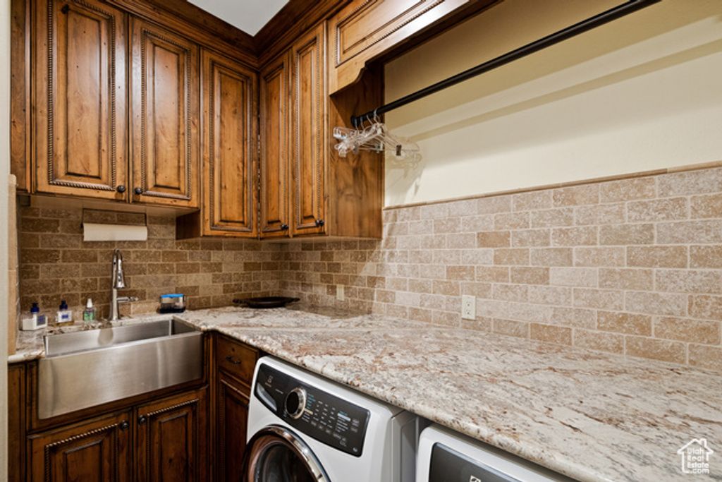 Image 65 of property listing at 1698 S AMANDA LN, Saratoga Springs, UT 84045