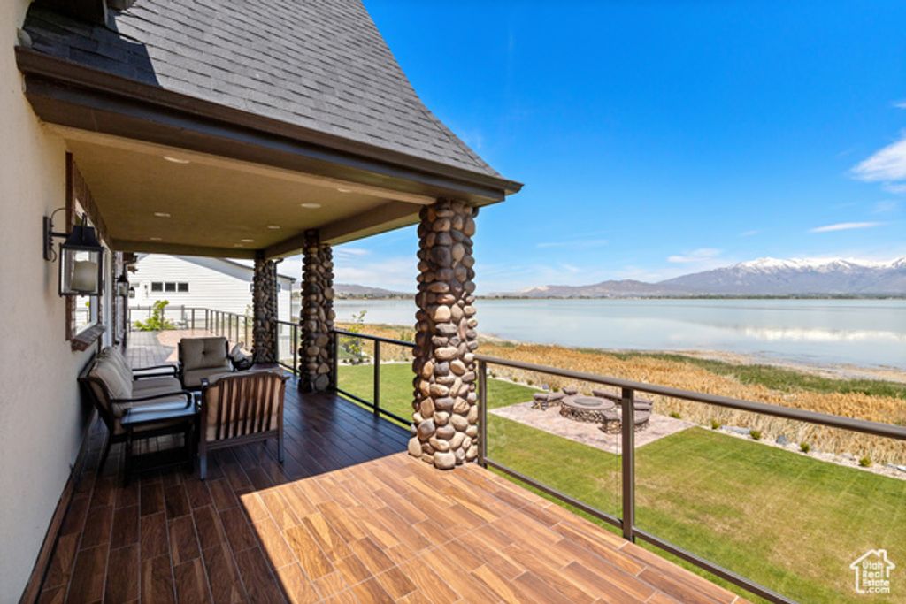 Image 69 of property listing at 1698 S AMANDA LN, Saratoga Springs, UT 84045