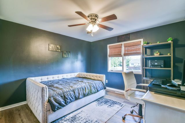 210 E Kerry Lynn, Andover, KS 67002