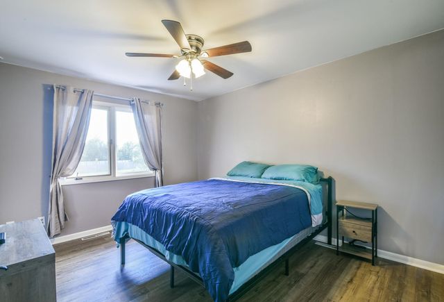 210 E Kerry Lynn, Andover, KS 67002