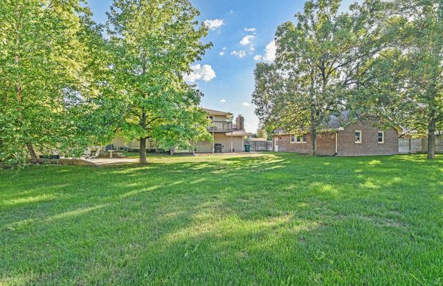 210 E Kerry Lynn, Andover, KS 67002