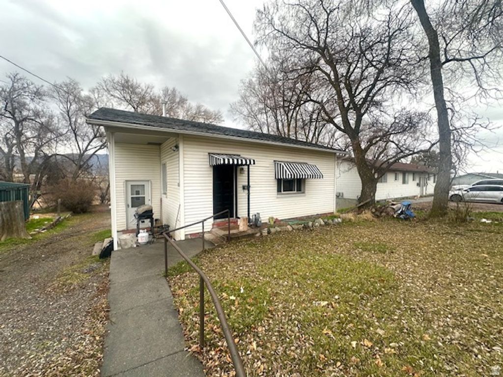 285 S 100 E, Tremonton, UT 84337