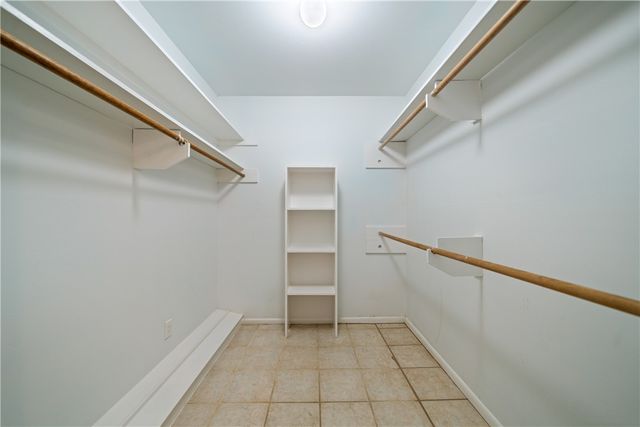 4518 CONGRESSIONAL Dr, Corpus Christi, TX 78413