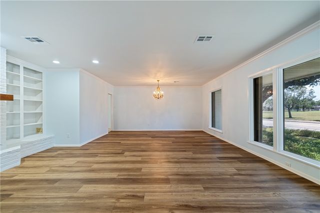 4518 CONGRESSIONAL Dr, Corpus Christi, TX 78413