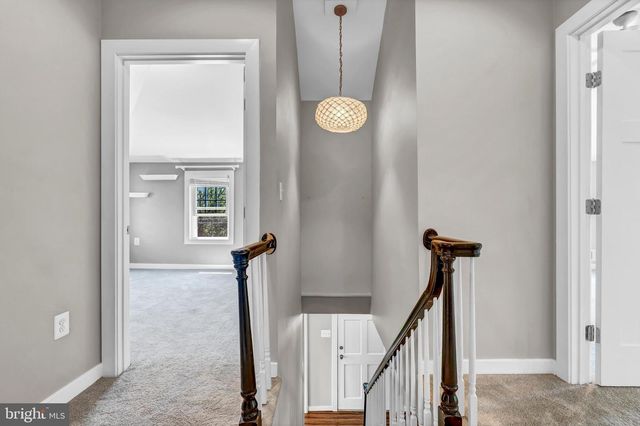 750 S 20TH ST, Purcellville, VA 20132