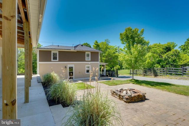 750 S 20TH ST, Purcellville, VA 20132