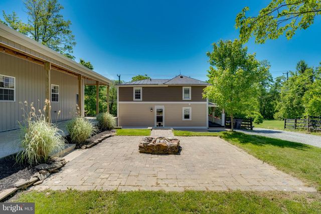 750 S 20TH ST, Purcellville, VA 20132