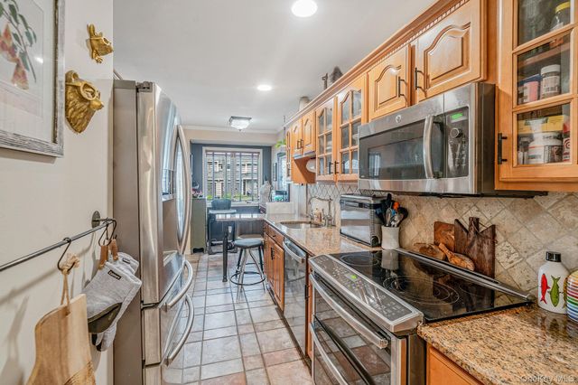 35 Jeremy Circle, Nesconset, NY 11767