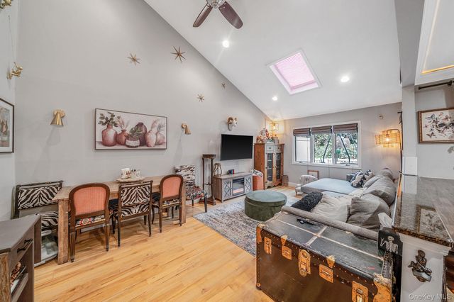 35 Jeremy Circle, Nesconset, NY 11767