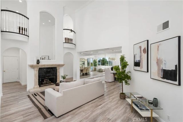 3314 Van Allen, Topanga, CA 90290