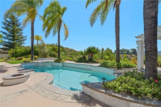 3314 Van Allen, Topanga, CA 90290