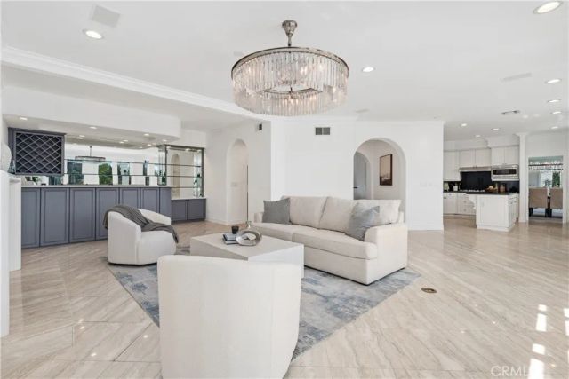 3314 Van Allen, Topanga, CA 90290