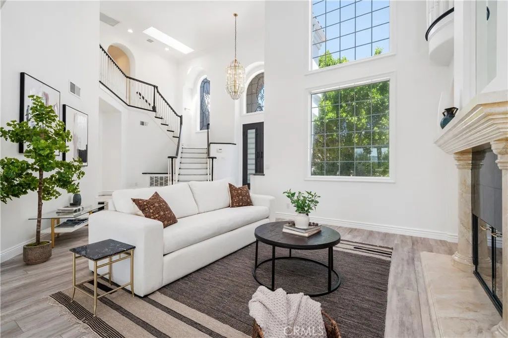 3314 Van Allen, Topanga, CA 90290