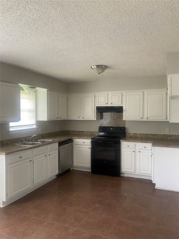 2617 Arcady Circle, Lancaster, TX 75134