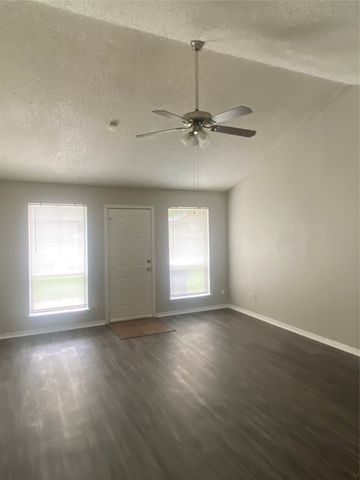 2617 Arcady Circle, Lancaster, TX 75134