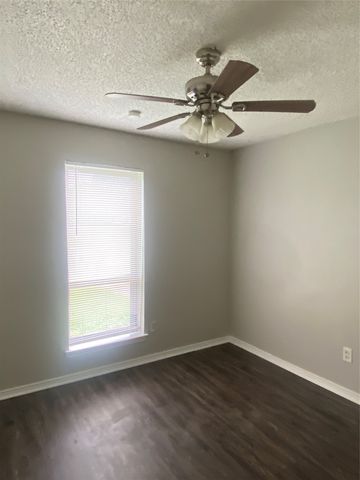 2617 Arcady Circle, Lancaster, TX 75134