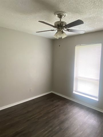 2617 Arcady Circle, Lancaster, TX 75134
