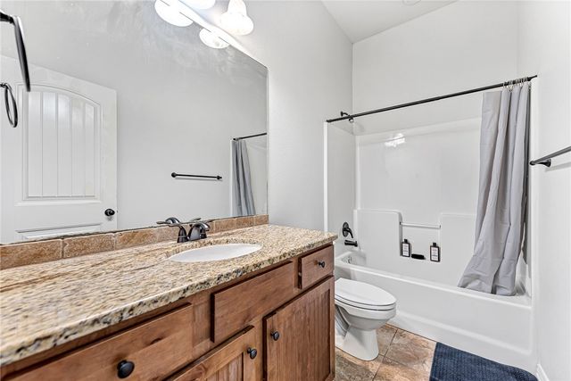 208 Cowans, Lowell, AR 72745