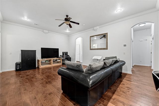 208 Cowans, Lowell, AR 72745