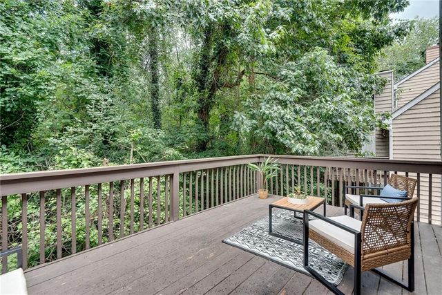 5180 Laurel Bridge Court SE, Smyrna, GA 30082
