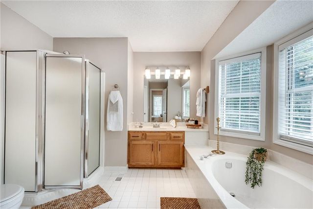 5180 Laurel Bridge Court SE, Smyrna, GA 30082