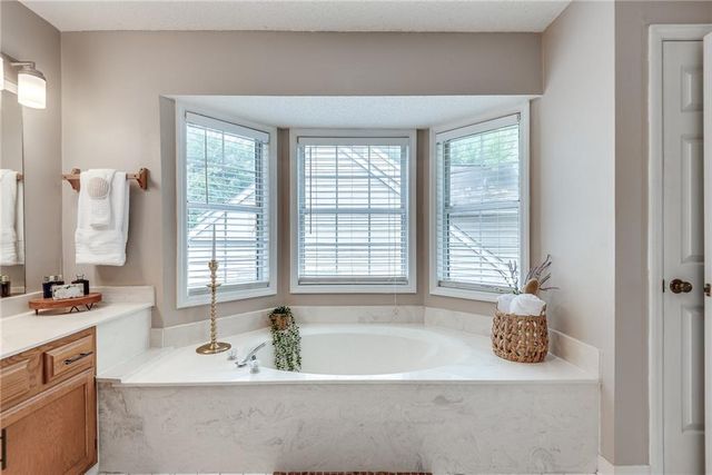 5180 Laurel Bridge Court SE, Smyrna, GA 30082