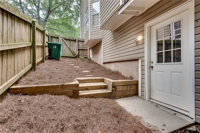 5180 Laurel Bridge Court SE, Smyrna, GA 30082