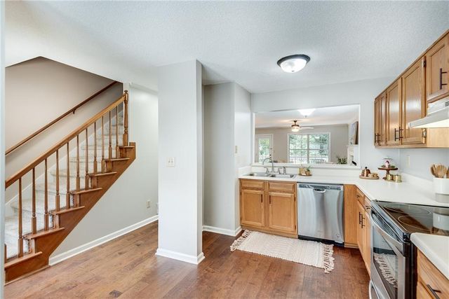 5180 Laurel Bridge Court SE, Smyrna, GA 30082