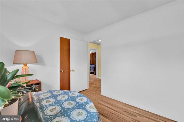 4330 PINEWOOD LN, York, PA 17402