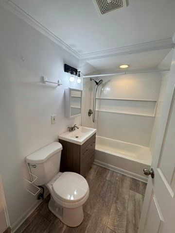 21 Chauncy B, Cambridge, MA 02138