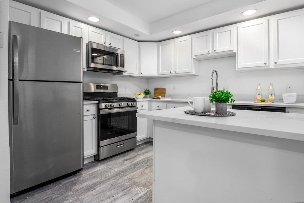 21 Chauncy B, Cambridge, MA 02138