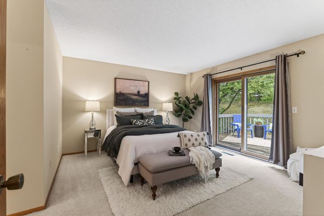 4301 Arrowhead Court, Minnetonka, MN 55345