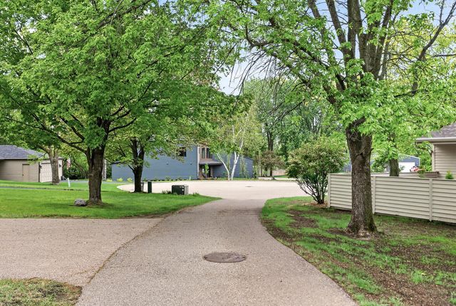 4301 Arrowhead Court, Minnetonka, MN 55345