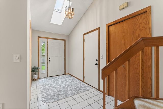 4301 Arrowhead Court, Minnetonka, MN 55345