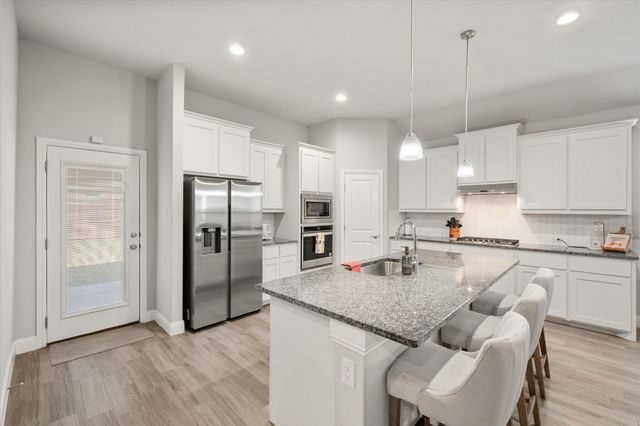 3440 Cornerstone Lane, Grand Prairie, TX 76065