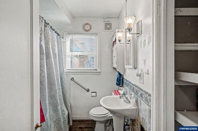 2340 Liberty St NE, Salem, OR 97301