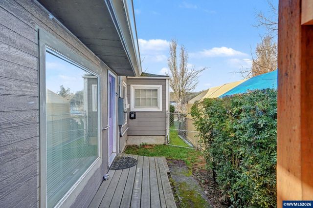 2340 Liberty St NE, Salem, OR 97301