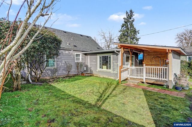 2340 Liberty St NE, Salem, OR 97301