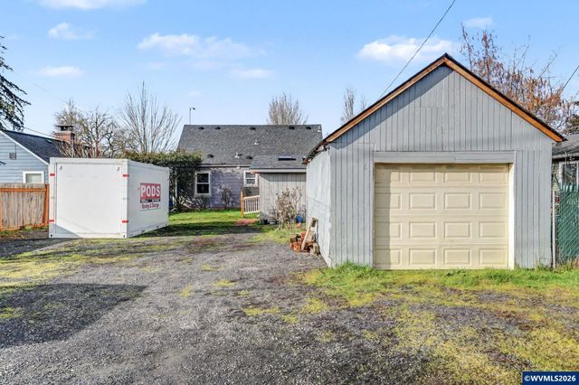 2340 Liberty St NE, Salem, OR 97301