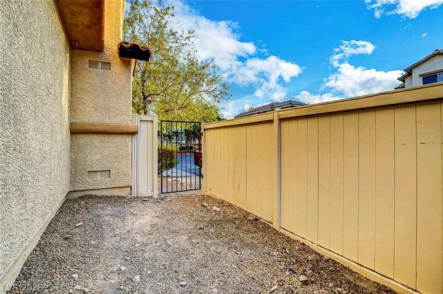7224 Rosebriar Court, Las Vegas, NV 89131