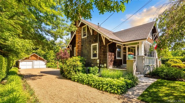 330 S Country Road, Brookhaven, NY 11719