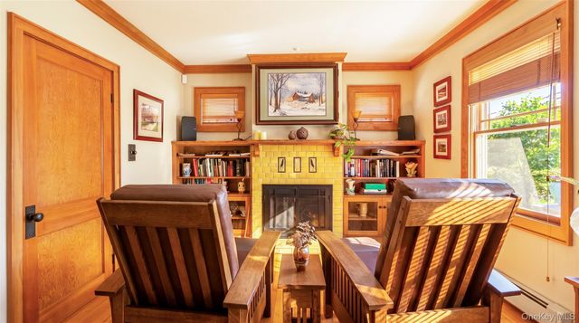 330 S Country Road, Brookhaven, NY 11719