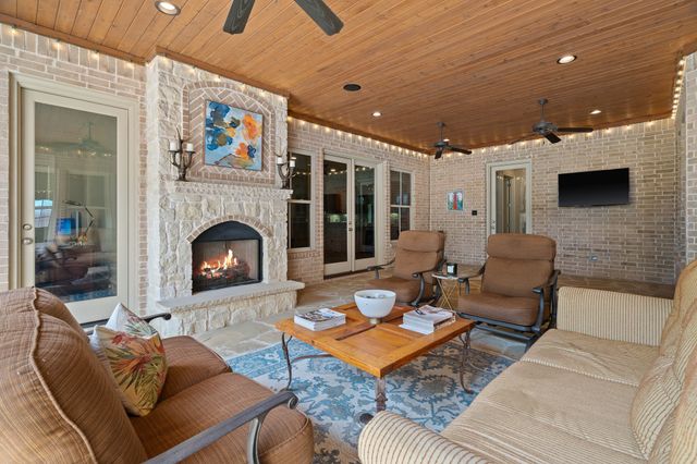4712 Manning Drive, Colleyville, TX 76034
