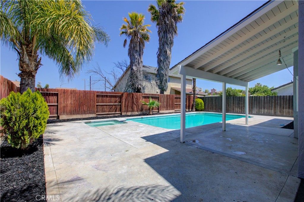 Image 29 of property listing at 1308 Saint Francis, Los Banos, CA 93635