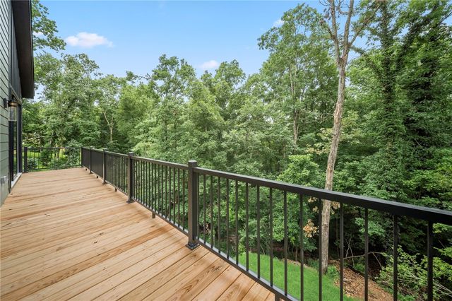 15048 Dutchmans Drive, Rogers, AR 72756