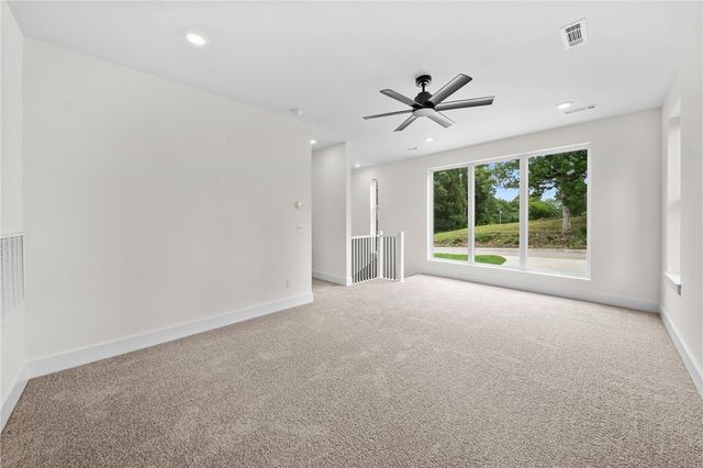 15048 Dutchmans Drive, Rogers, AR 72756