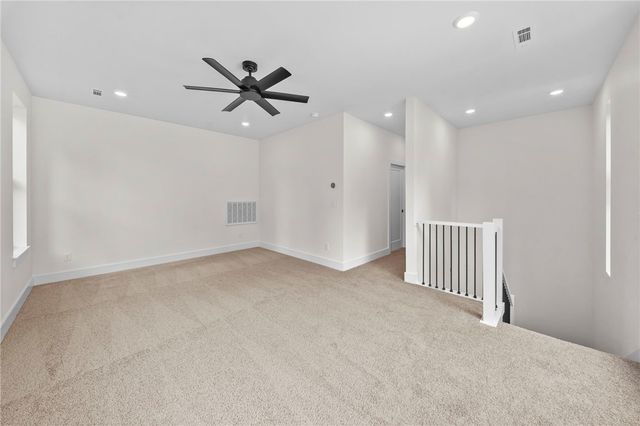 15048 Dutchmans Drive, Rogers, AR 72756