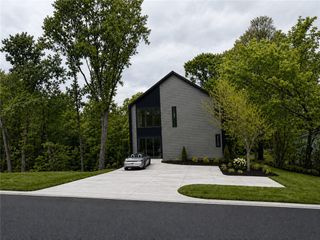 15048 Dutchmans Drive, Rogers, AR 72756