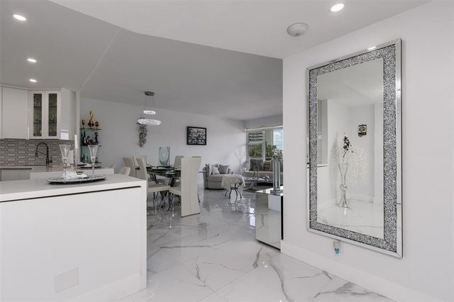 3333 NE 34th Street 304, Fort Lauderdale, FL 33308