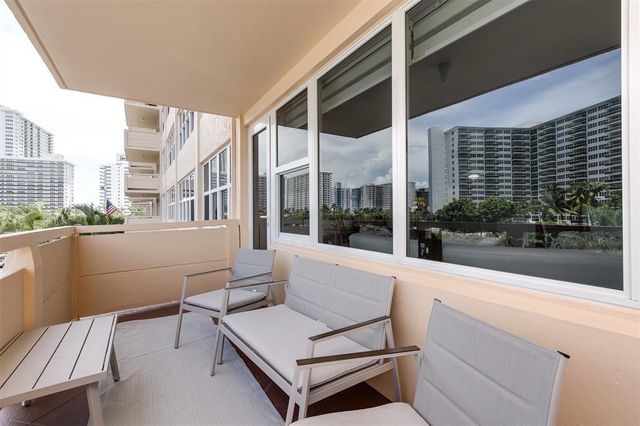 3333 NE 34th Street 304, Fort Lauderdale, FL 33308